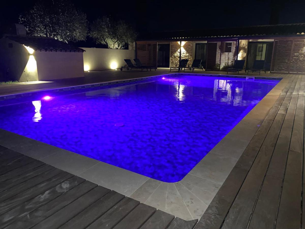 Magnifique Villa Avec Piscine Au Coeur Des Vignes Cogolin Dış mekan fotoğraf